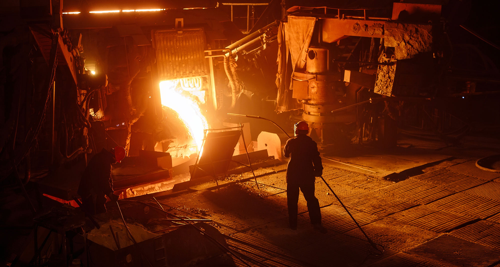 Case Study: PPE Consolidation and Product Innovation Led to Cost Savings, Injury Reduction